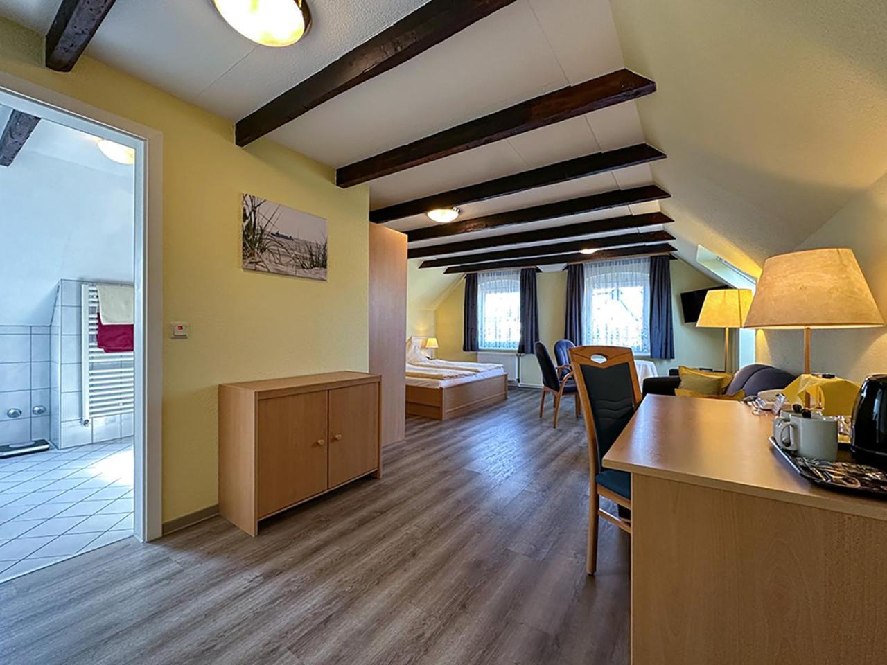 Hotel Graf Waldersee Borkum Exterior foto